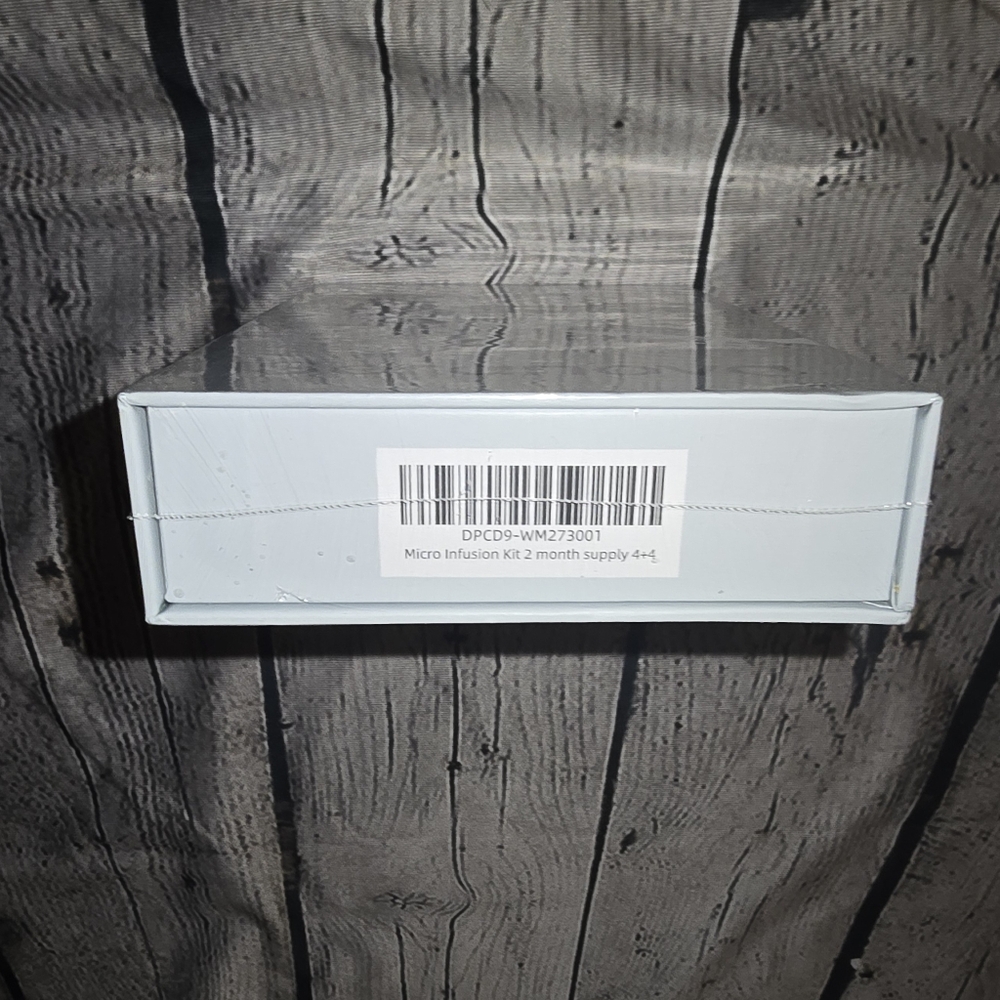 Seranova Microneedling Infusion Kit - 2 Month Supply - Picture 4 of 4